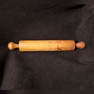 Vintage Solid Wood Rolling Pin W/Ball Handles